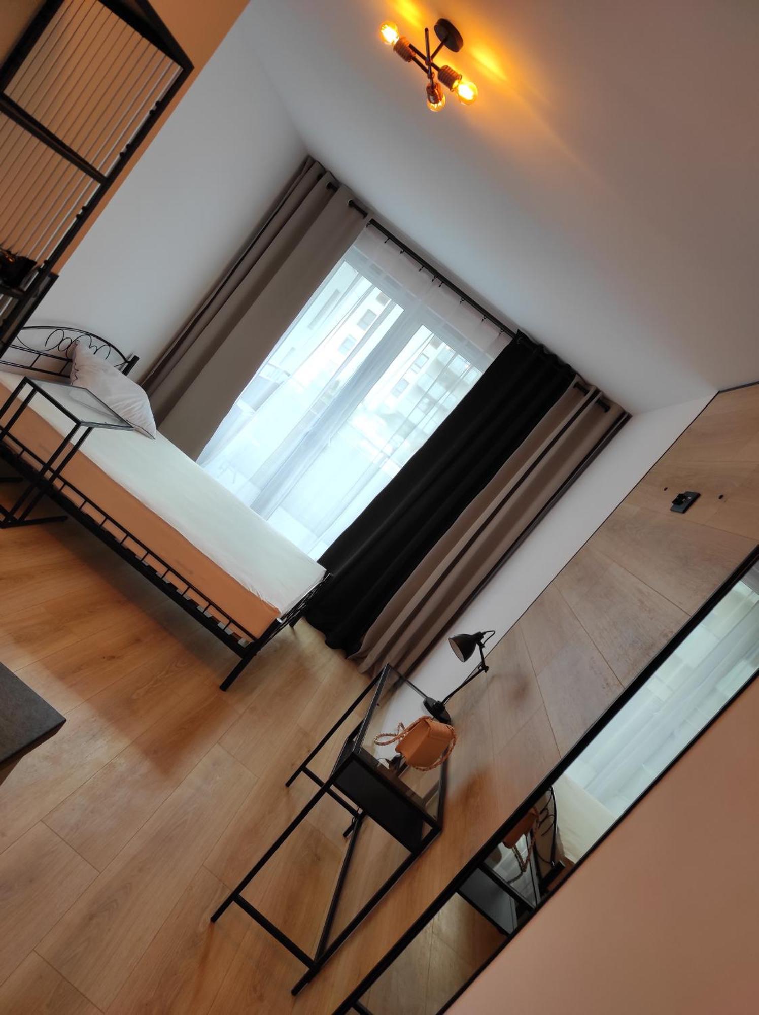 Apartament Loftowy Wypoczynek Goldair Appartement Poznań Kamer foto